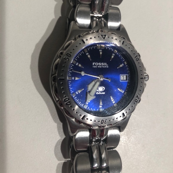 Men’s Fossil Watch - Picture 2 of 5